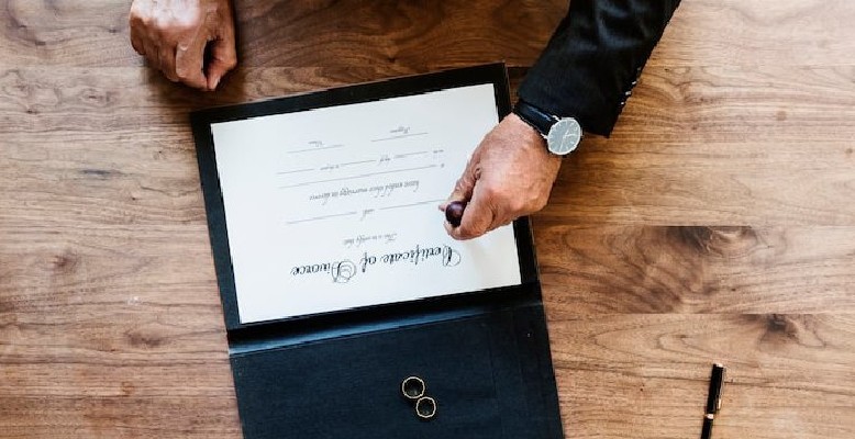 Divorce Attorney